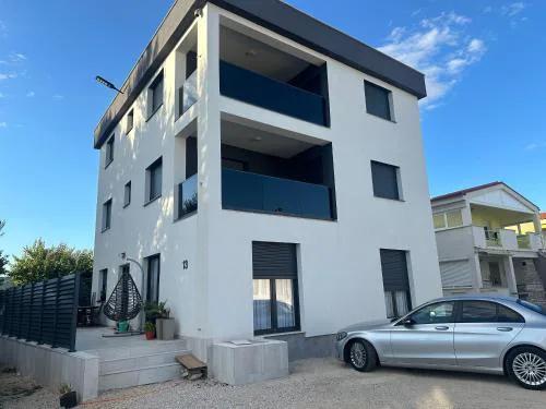 Apartmani Vir