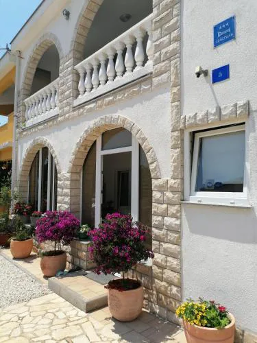 Apartment Megy