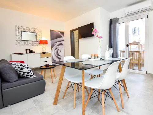 Apartment Silvija-4 by Interhome