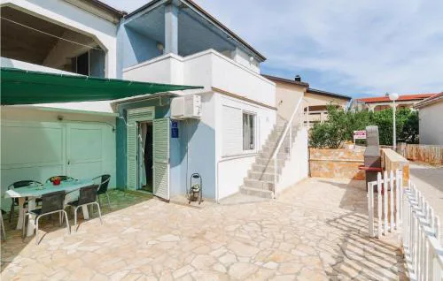 Apartment Vir Iii