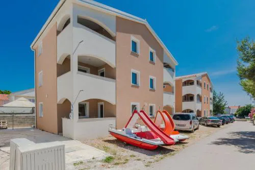 Apartments by the sea Vir - 18563
