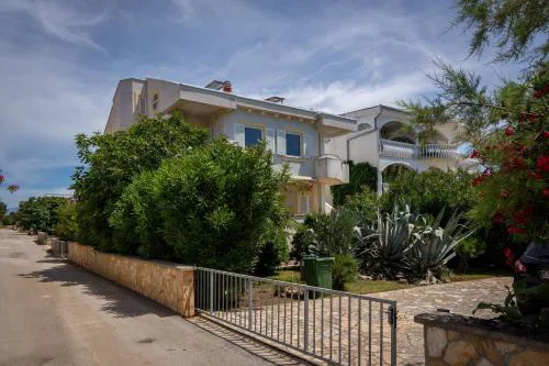Apartments by the sea Vir - 23426