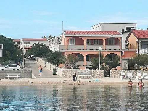 Apartments by the sea Vir - 24566