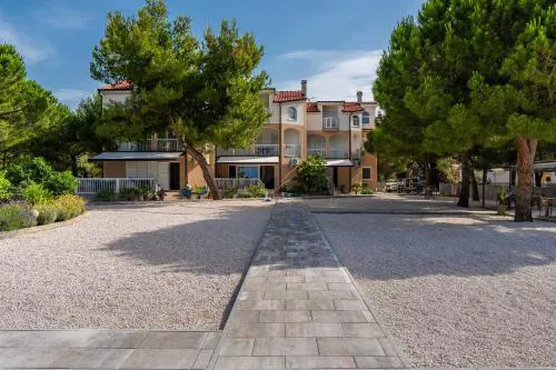 Apartments Sum mora