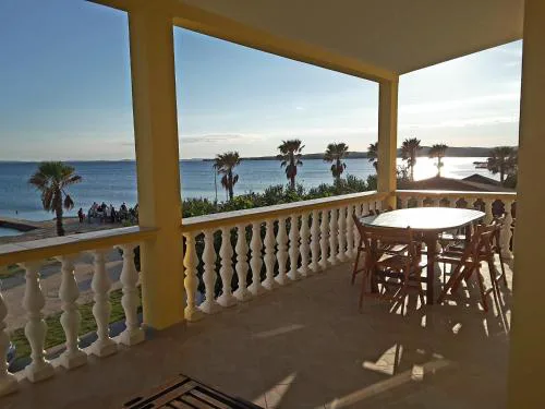 Deby beach house