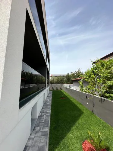 Monachus Apartments