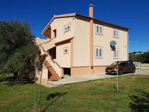 Apartments Leonardo