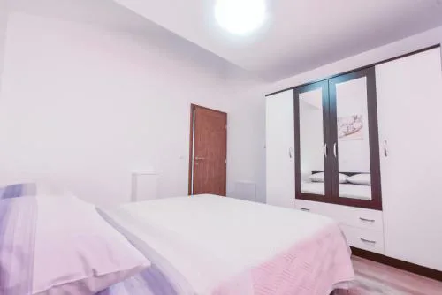 Sandrina Residences