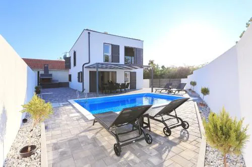 Villa Gea with Private Pool