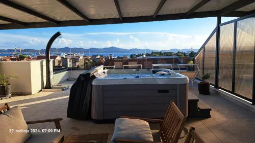 Apartment Bruno - Luxury Penthouse with Jacuzzi