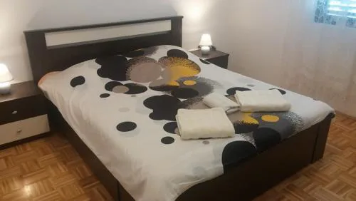 Apartment Dragan