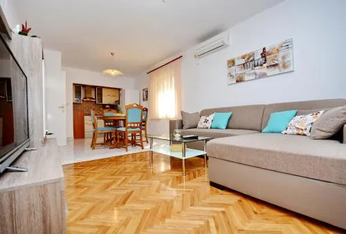 Apartment Dunatov