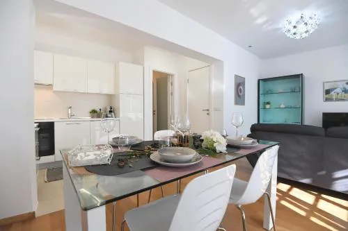 Apartment Lari