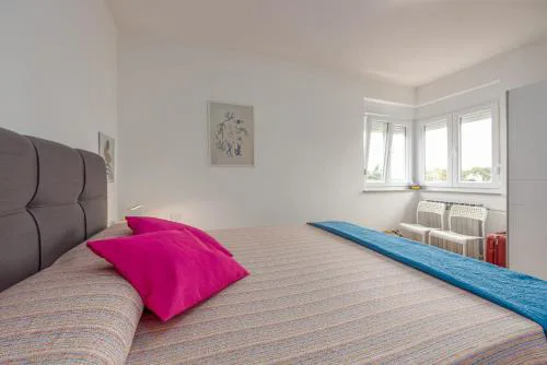 Apartment Marea Seaview 4th floor Free Parking Self Check in