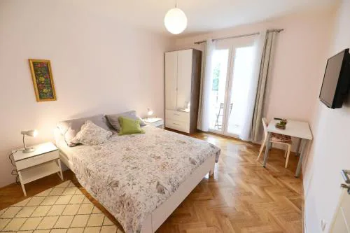 Apartment Rocky I