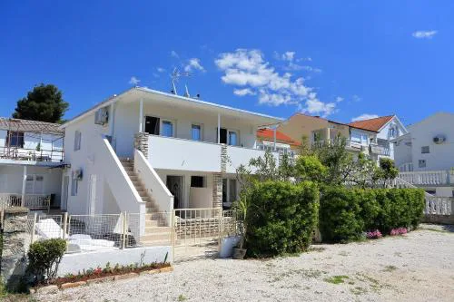 Apartments Brankica