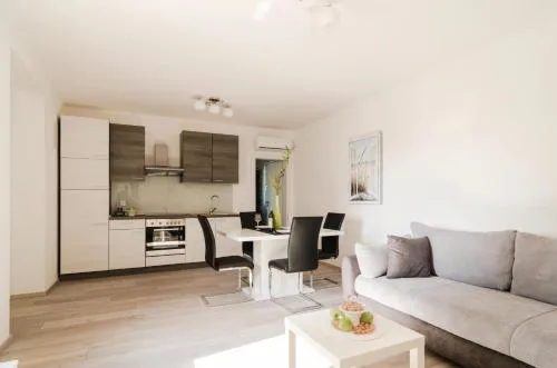 Apartments F&M