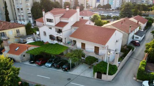 Apartments "M" Palace