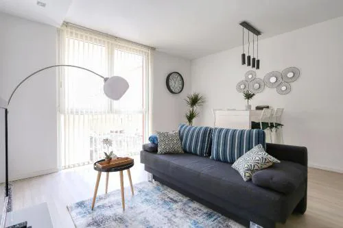 Cardo Apartments
