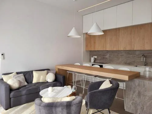 Firefly Luxury Apartment with private Whirlpool