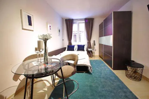 Globe Apartament 2