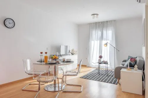 Golden Tulip Apartment