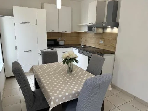 KAMAR apartment