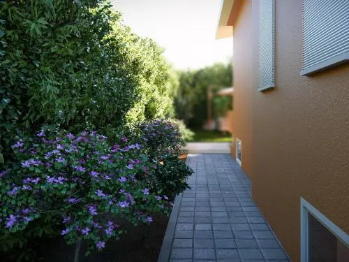 Luna Serene Garden Home - Jacuzzi
