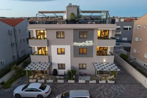 Luxury Apartment No 2 - Zadar mit Terrasse