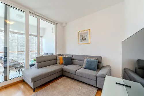 Marie 2 BDR Apartment