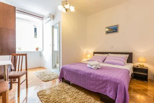 Mila apartments in old town centre