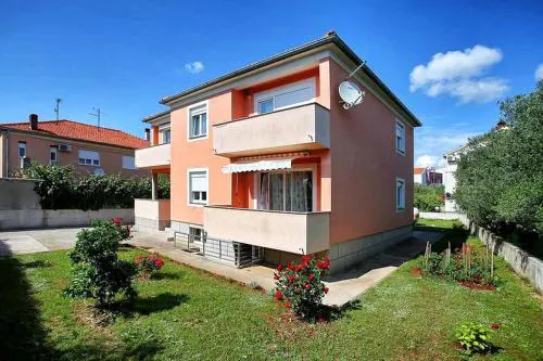 Miro Apartment