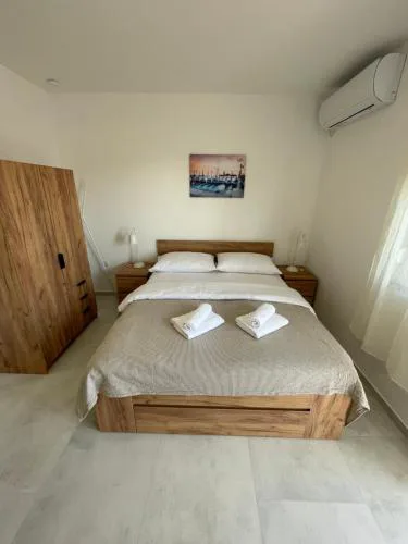 Studio Apartment Tome