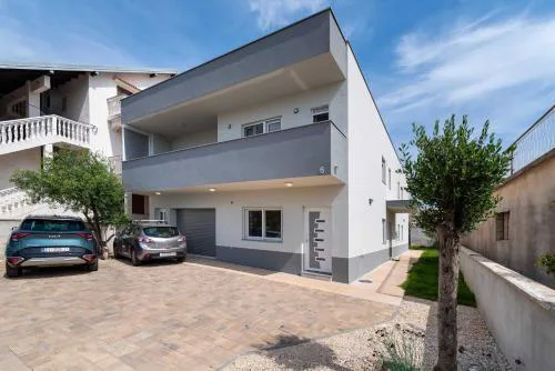 MY DALMATIA - Studio apartment Blagdan with private parking