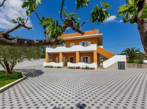 Peaceful Murvica Villa Pool, Garden, and Modern Comfort