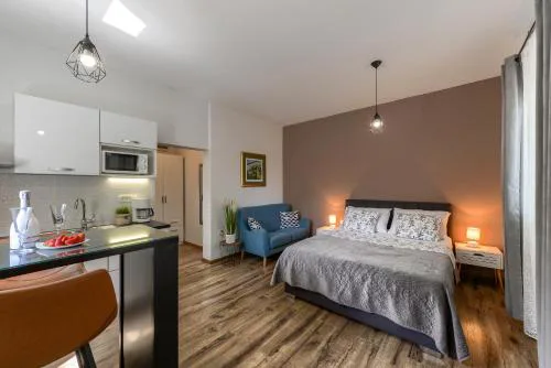 Sara Residence