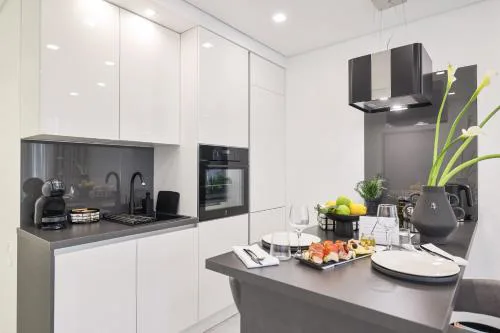 S&S Luxury Apartment 10 Minutes walk to Old Town, free parking
