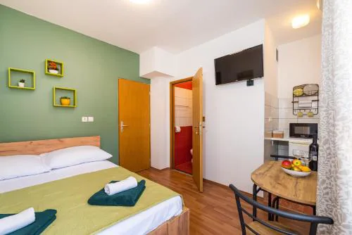 Studio and Rooms Zadar City Wall