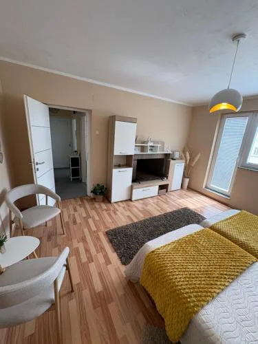 Studio Apartman Luna