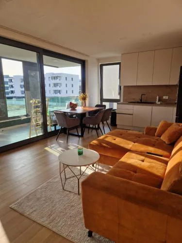 Sunny Home