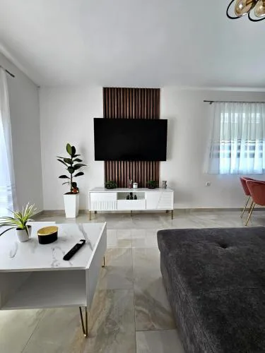 Three bedroom apartment