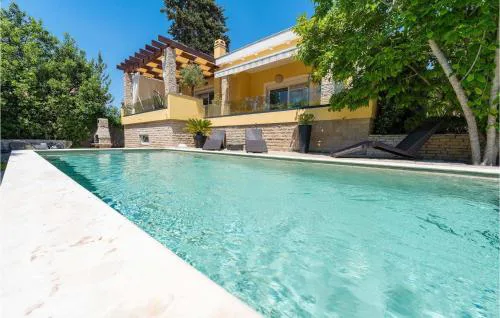 Villa Luna