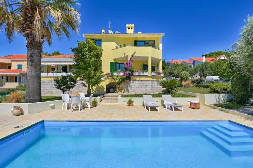 Villa Oscar, Zadar