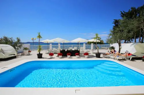 Villa Triana-Adults Only