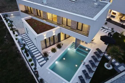 Villa 033 Zaton