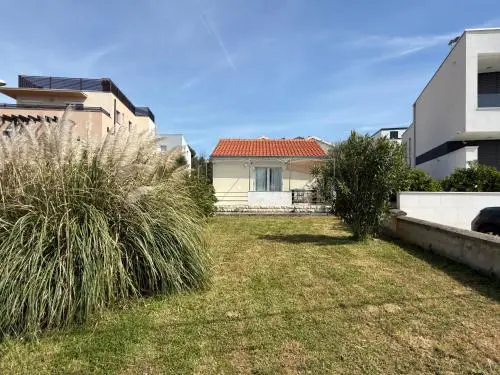 Villa Mateja, Beachfront House