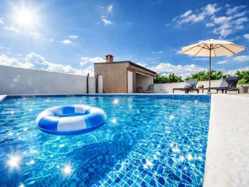 Holiday Home Villa Laura by Interhome
