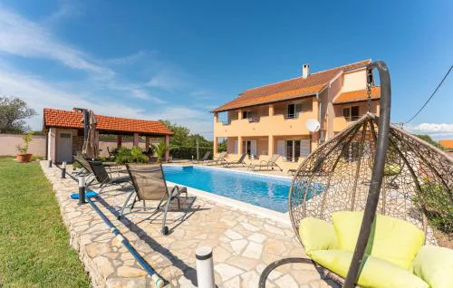 5 Bedroom Cozy Home In Biograd Na Moru