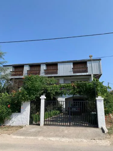 Apartman Sarah Biograd na Moru do 8 osoba