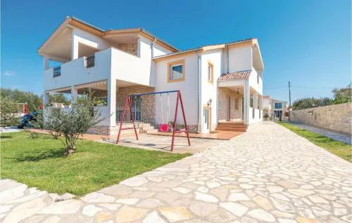 One-Bedroom Apartment In Biograd
